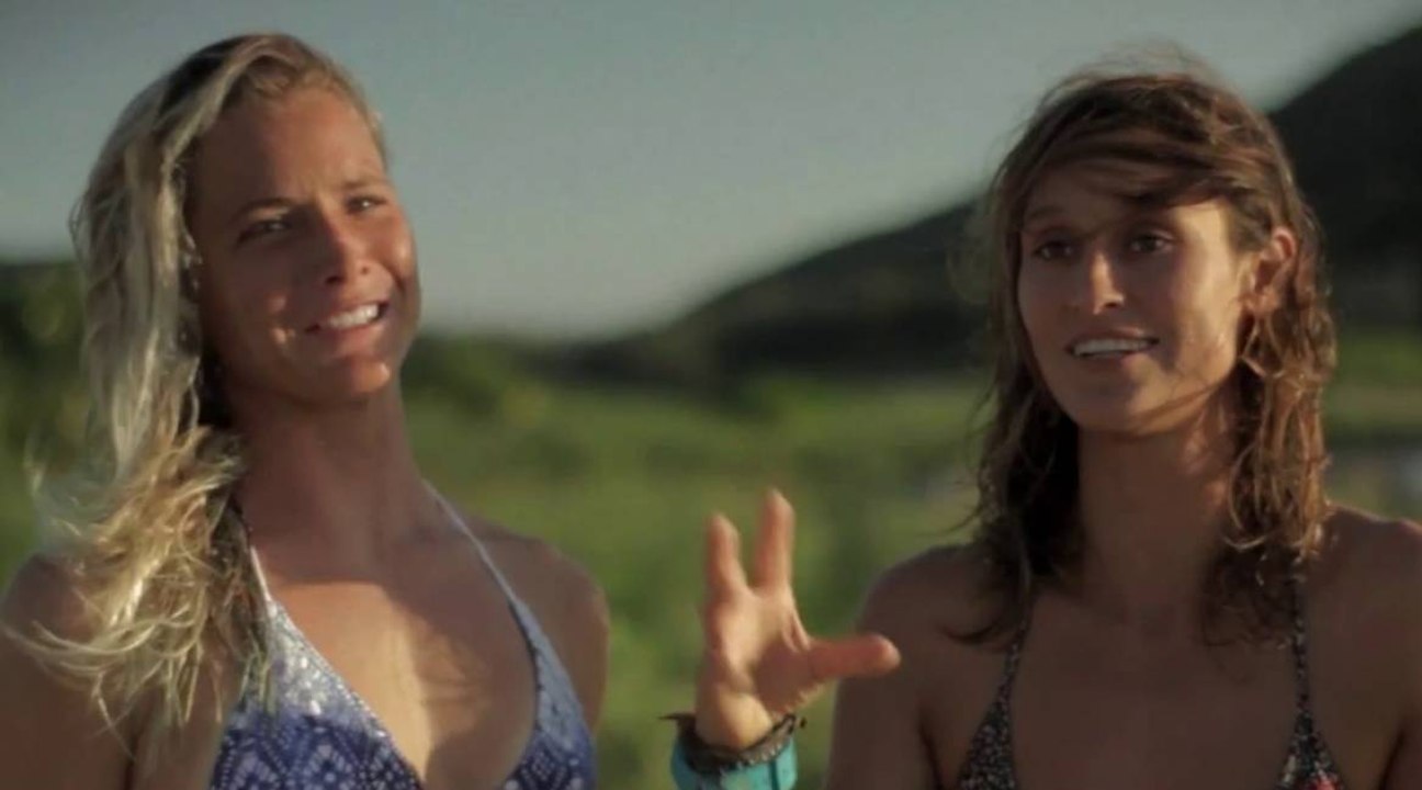 Surf vs longboard avec Kassia Meador & Courtney Conlogue