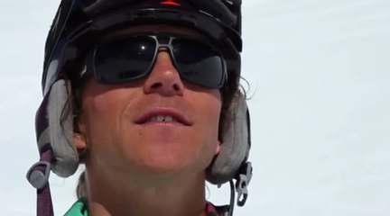 Oakley White Allen face au Bec des Rosses