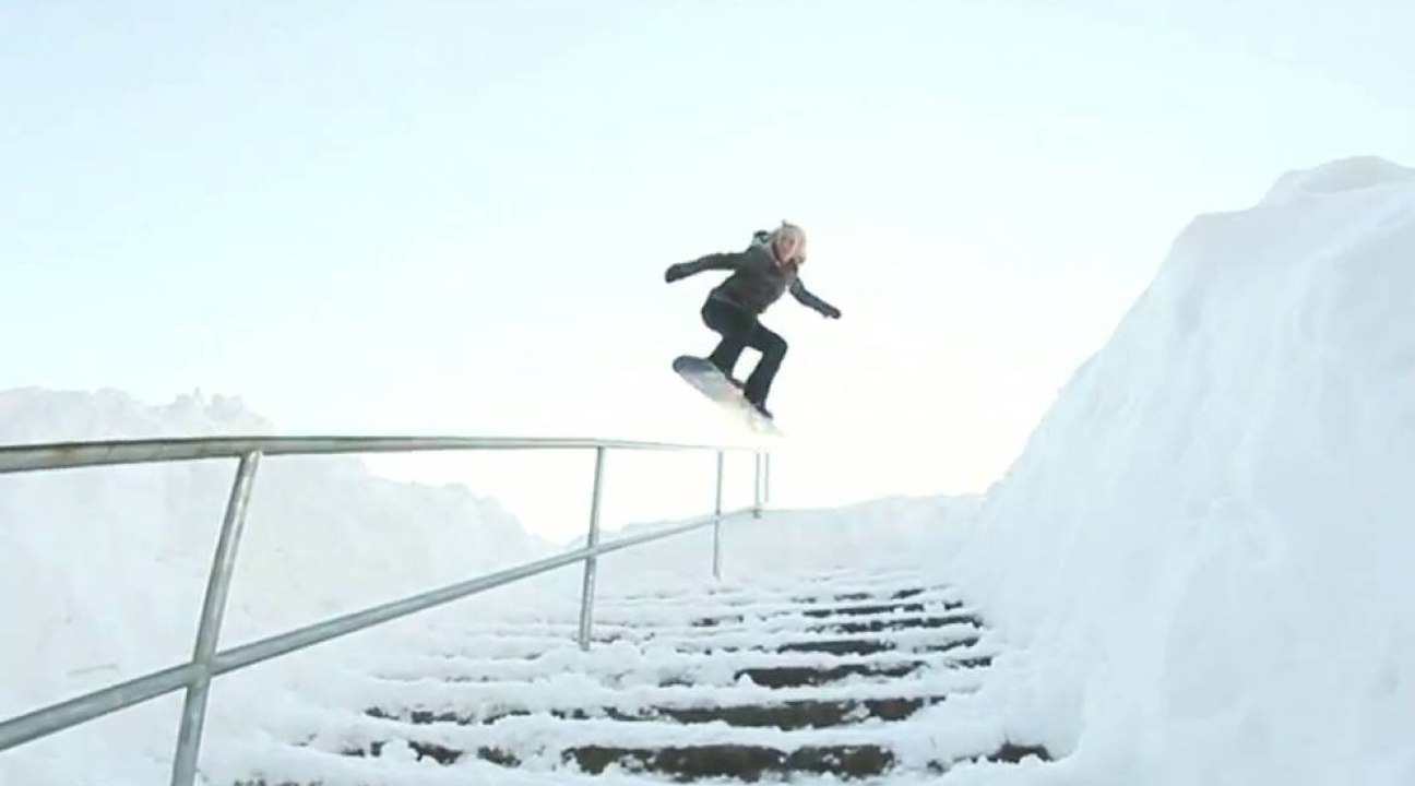 Snowboard urbain avec Joanie Robichaud et Danyale Patterson