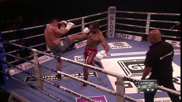 Violente fracture du nez en kick boxing