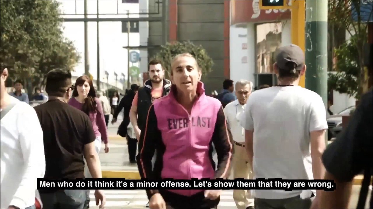 Harcèlement de rue : pervers piégés par leur mère