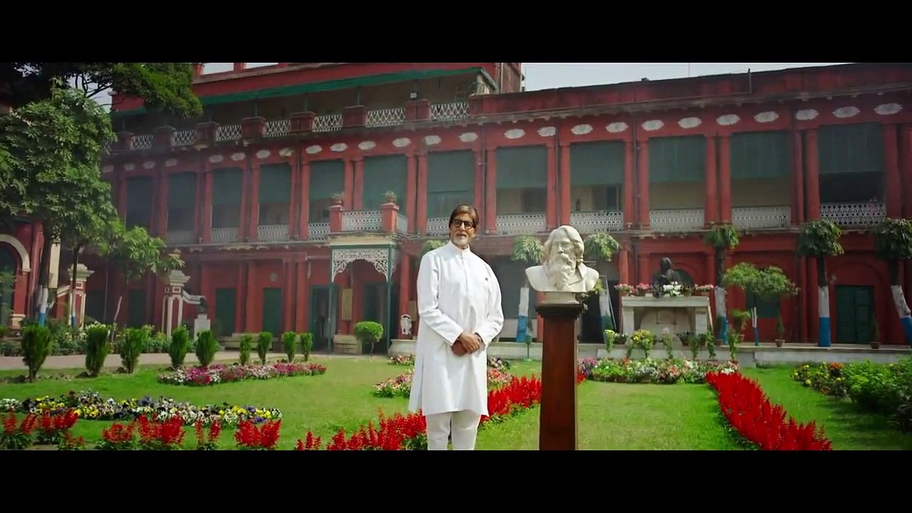 Watch: National Anthem by Amitabh Bachchan