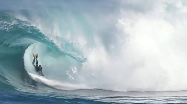 Jake Stone en démonstration de bodyboard