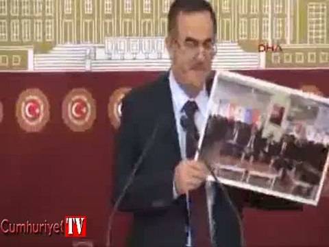 CHP'li Özkes: Görmez Allah rızası için gör artık bunları