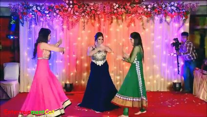 Asan Yar Banaya e Nach K _ Beautiful Females Dance on Wedding (FULL HD)