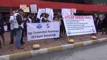 İzmir Hemşirelerden Acil Servis Önünde Eylem