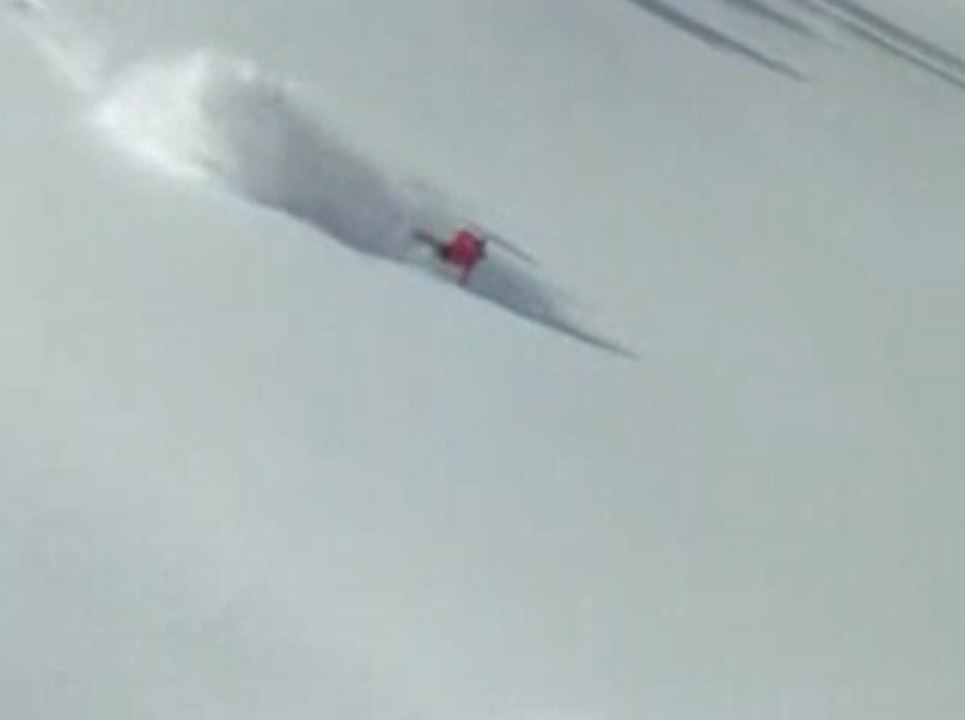 SKI CRASH