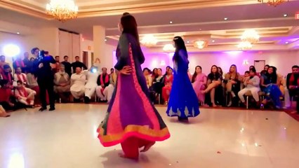 Mera Piya Ghar Aya _ Mehndi Night Dance (FULL HD)