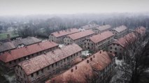 Le site d'Auschwitz survolé par un drone