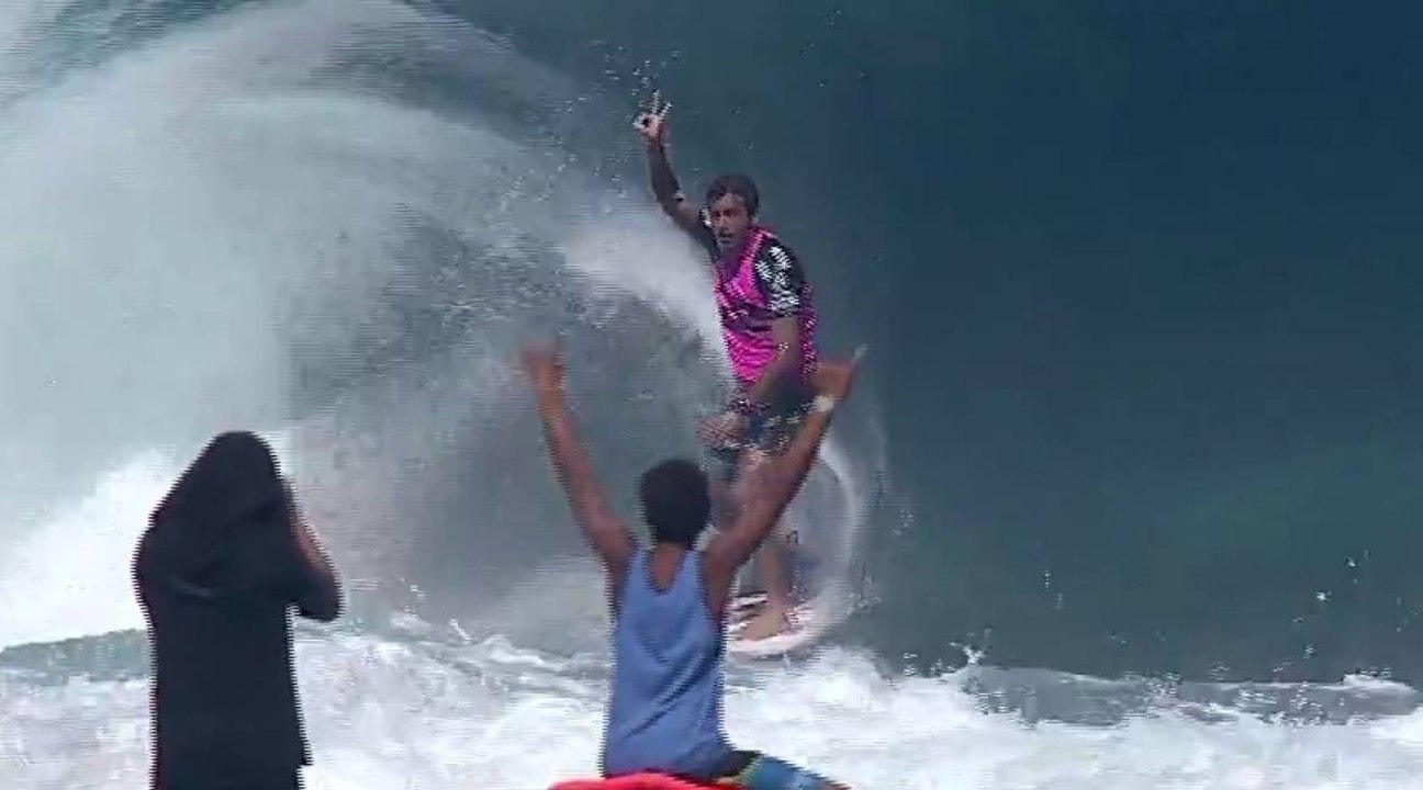 Billabong Pro Tahiti : Jérémy Florès remporte le Nixon WTA !