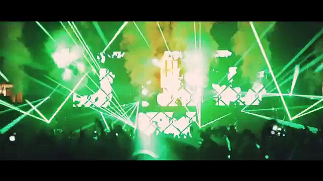 Skrillex Boom!