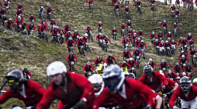 Gee Atherton, seul contre 400 riders