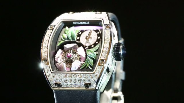 Salon International de la Haute Horlogerie 2015, l’invitation au voyage