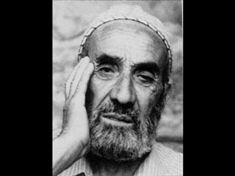 Bekçi Bakır - Hüsnün Senin Ey Dilber-i Nadide Kamer mi