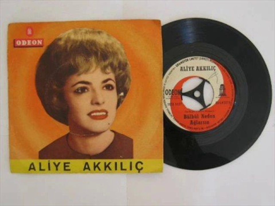 Aliye Akkılıç - Dedim Kaşın Zülfikar Mı - Yoh Yoh