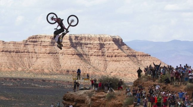 Top moments Red Bull Rampage 2013 : le backflip de Kelly McGarry