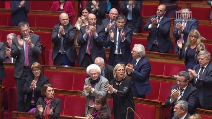 Standing ovation des députés de la majorité pour Taubira