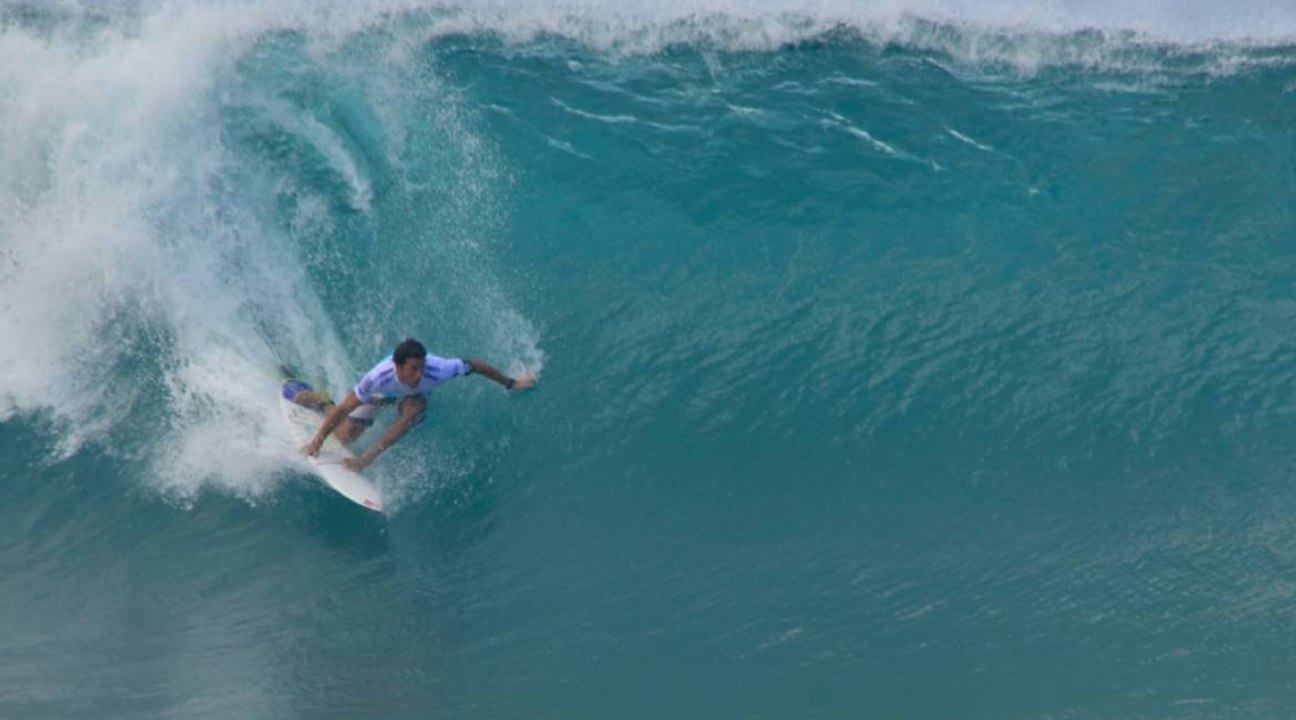 Avec Jérémy Florès sur la première journée des Billabong Pipe Masters 2013
