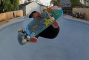 OMAR HASSAN'S POOL SESSION - The skater has fun with his friends of Rockstar