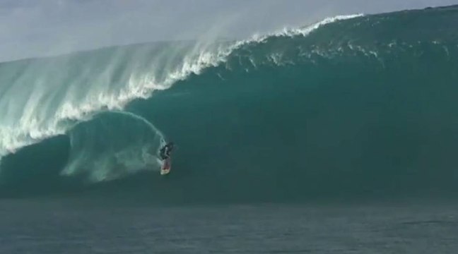 Billabong XXL Awards 2014 : le monstre surfé par Keala Kennelly à Teahupoo