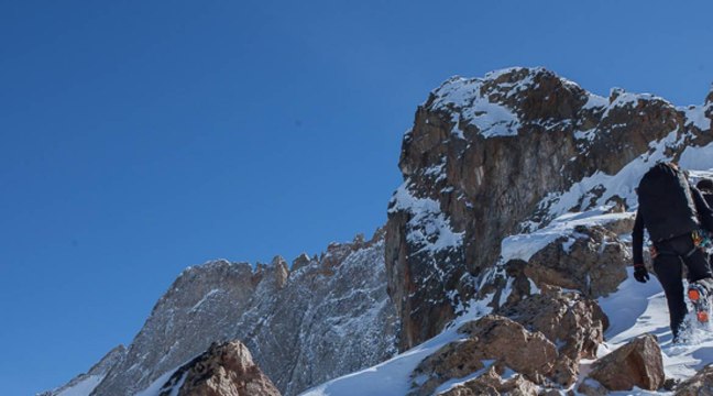 La Grave, ouverture en base jump de la pointe trifide à 3450 mètres