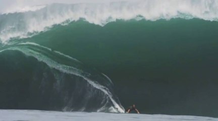 Souvenirs : Nathan Fletcher à Teahupoo en slow motion