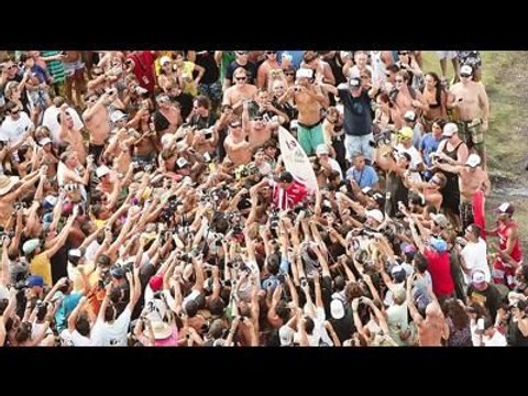 On se revoit au lineup, Kelly Slater !