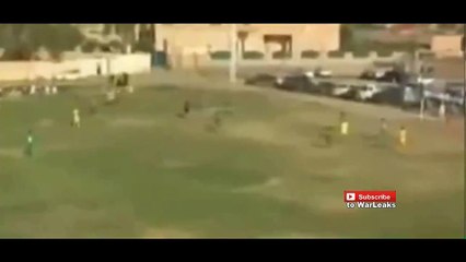 Bomba explode atrás de gol e causa terror em jogo no Iraque