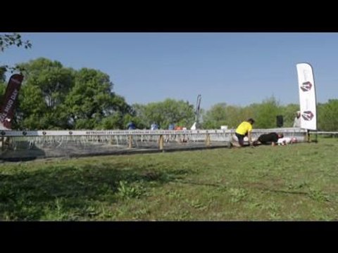 Adrénaline Shots : passage de l'obstacle de The Mud Day Pays d'Aix de 10h10 à 10h27