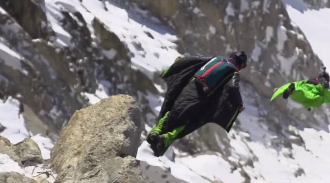 Fly : du BASE Jump au coeur des Alpes