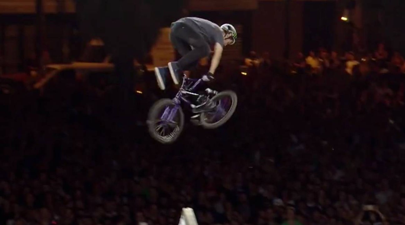 (Vidéo) Le run d'Alex Coleborn, vainqueur de la mini à spine au FISE