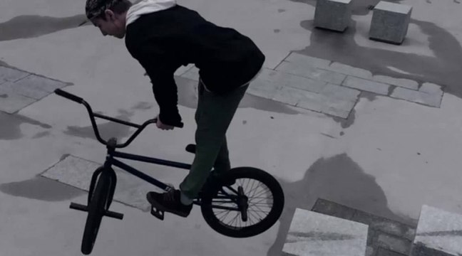 Sosh Urban Motion 2014 : Anthony Perrin et Alex Valentino (1er)