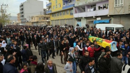 Cizre'de Öldürülen 12 Yaşındaki Nihat'ın Vurulma Anı Kamerada