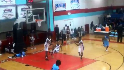 Le poster coast-to-coast de Brandon "Snap" Peters (1m83)