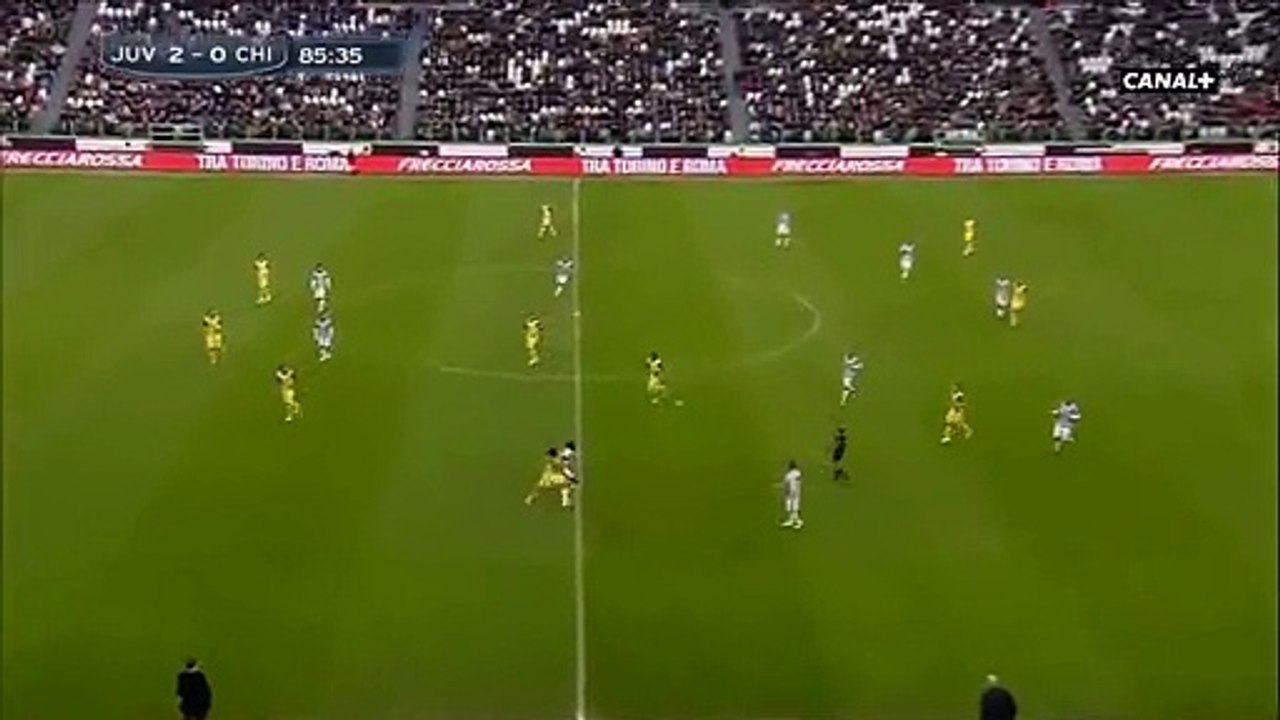 Paul Pogba Showing His Class