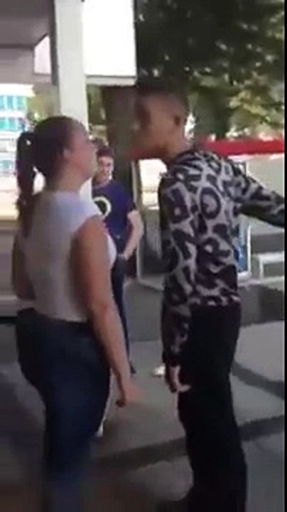 Meisje uit Beverwijk wordt geslagen door 2 jongens - hababam.nl