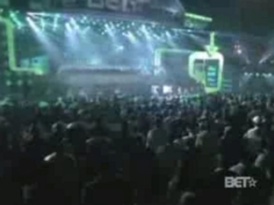 Yung Joc Feat P Diddy - It's Goin