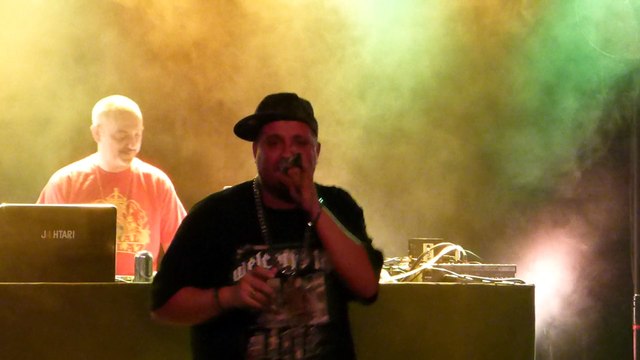 freestyle fast style lord bitum backed by dj kafra au portail coucou (live)