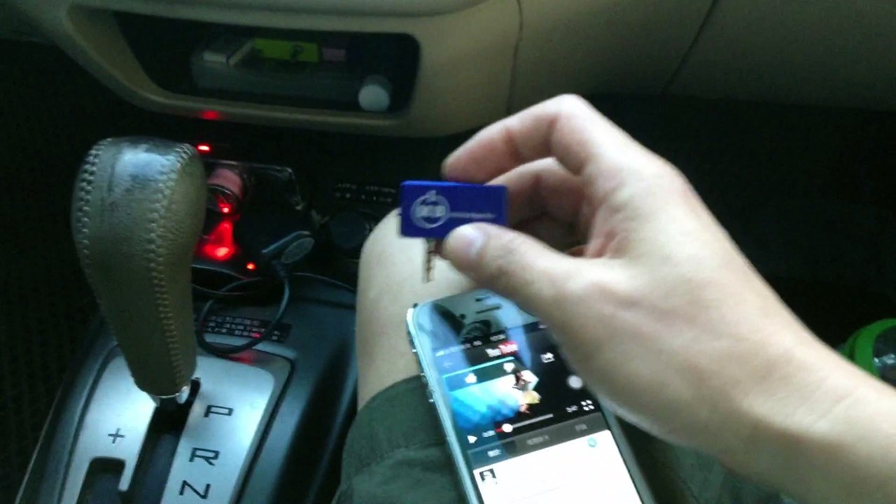 Wireless Radio Transmitter for iPhone 4