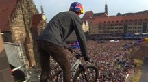 Brandon Semenuk remporte el Red Bull District Ride