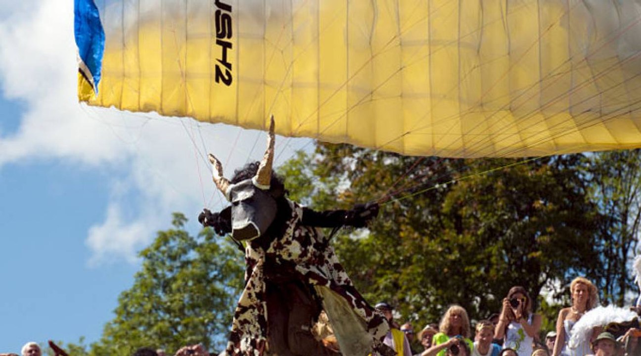 La 41ème Coupe Icare : La plus grande manifestation mondiale de parapente et sports aériens