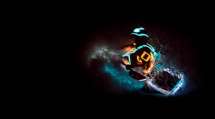 Fuse : le kayak en LED fluorescentes