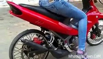 Girl First Time Bike Ride  hehe (funny video)