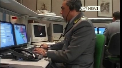 TRUFFA I CLIENTI PER GIOCARE ON LINE, INDAGATO