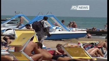 LE SPIAGGE ASPETTANO LA VIA DEL MARE