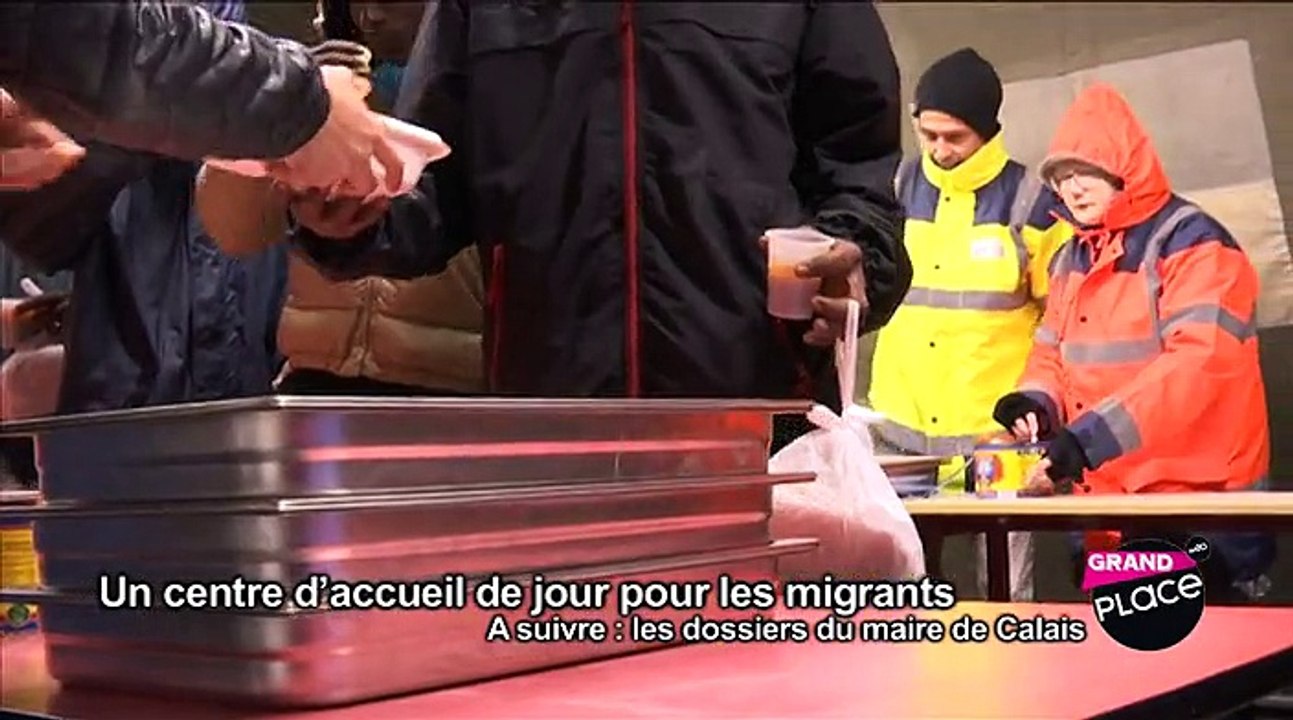 Un centre d'accueil de jour pour les migrants à Calais