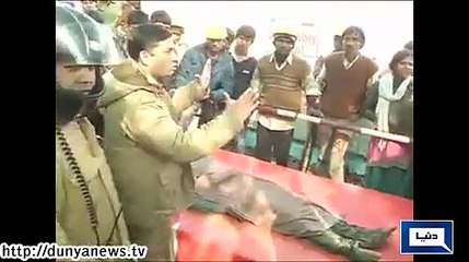 Dunya News - India: One dead, three hurt in Delhi building collapse