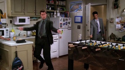 when I dAnce at weddings, I loOk like this 3:)