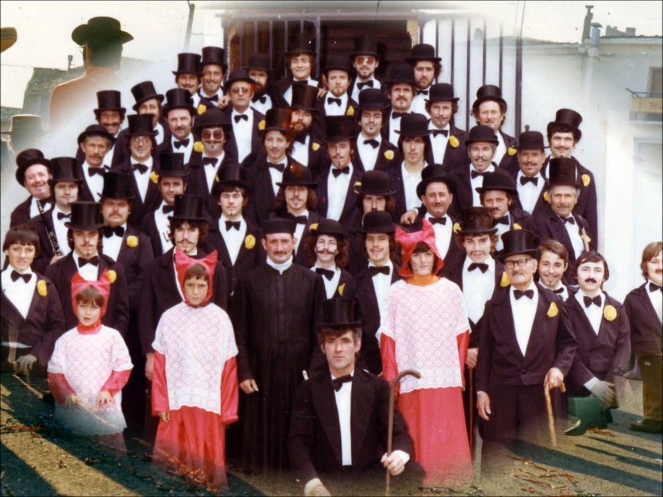 CAVALCADE AU 1er MAI chanson de Gérard FRANCO