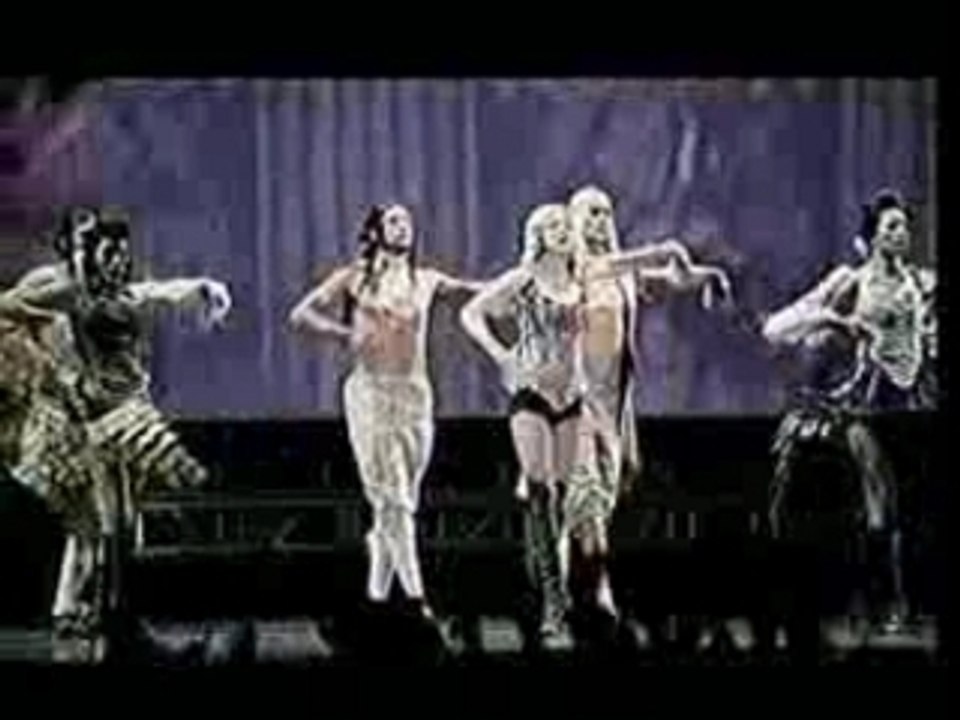 02 - Vogue